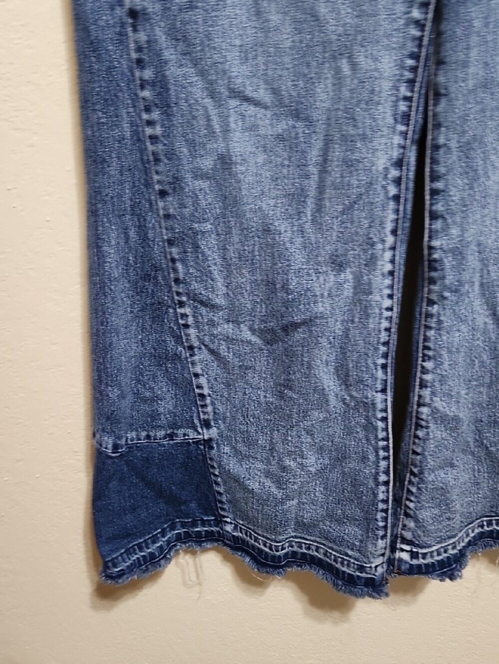 Anthropologie Pilcro Full Curve High-Rise Wide-Leg Jeans Sz 30 - Picture 5 of 14